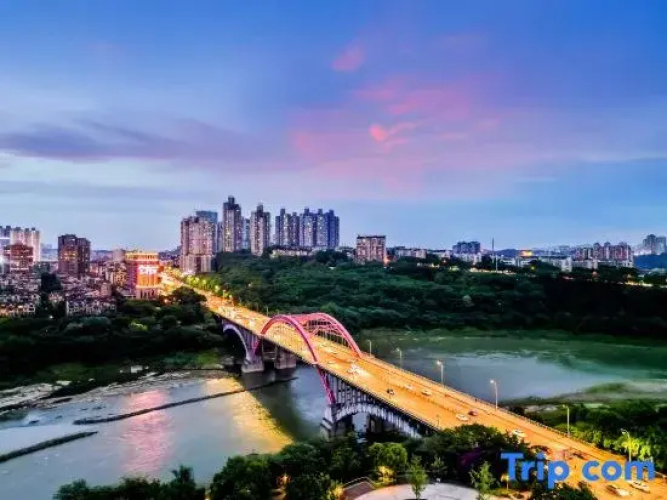 Bozhou Hotel