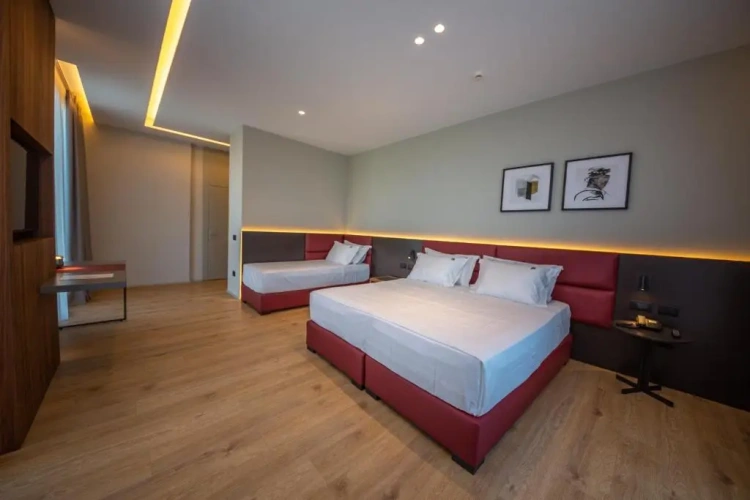 Deluxe Triple room