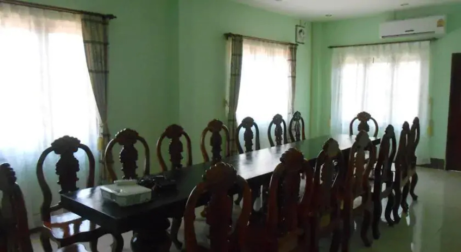 Lien Kham Hotel