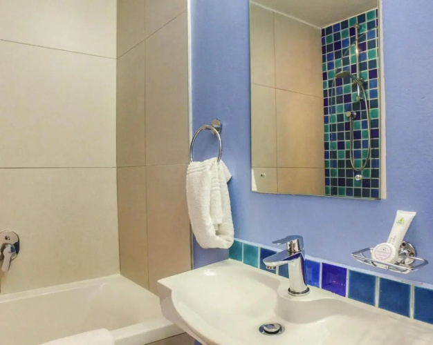 65OnLagoonDrive 5 sleeper Self-catering Unit