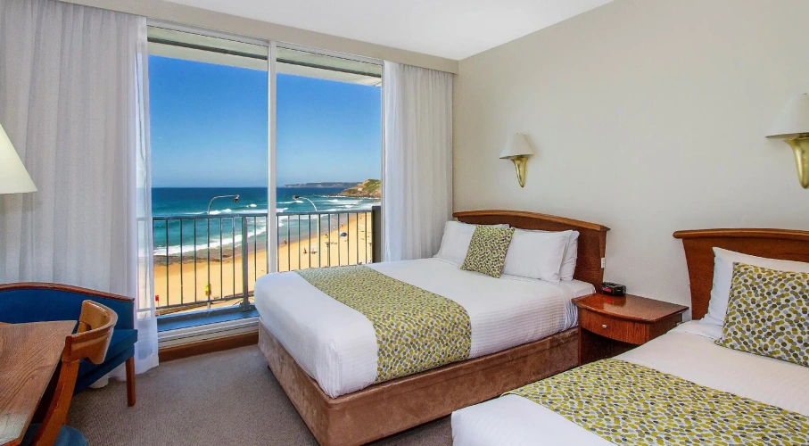Standard Twin room with ocean view