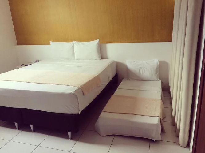 Augustos Hotel