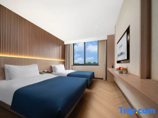Premium Twin room