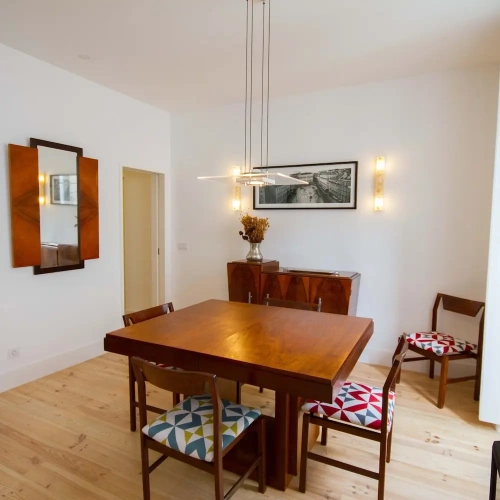 2 Bedrooms Deluxe Apartment
