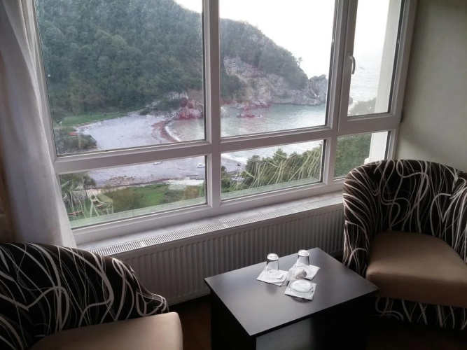Deniz Otel