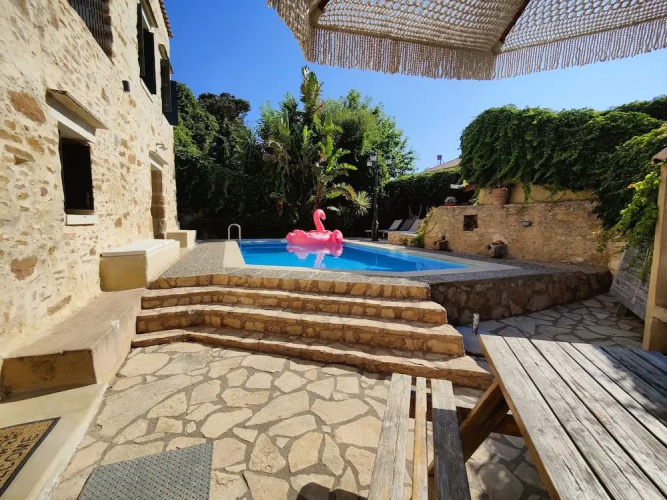 Villa Laina
