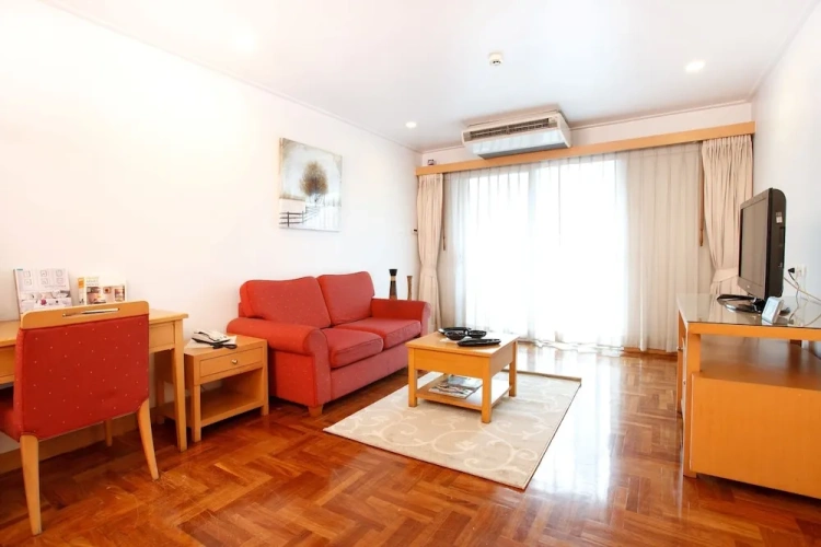 1 Bedroom Suite with balcony