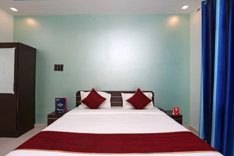 OYO Flagship 199 Gomti Nagar