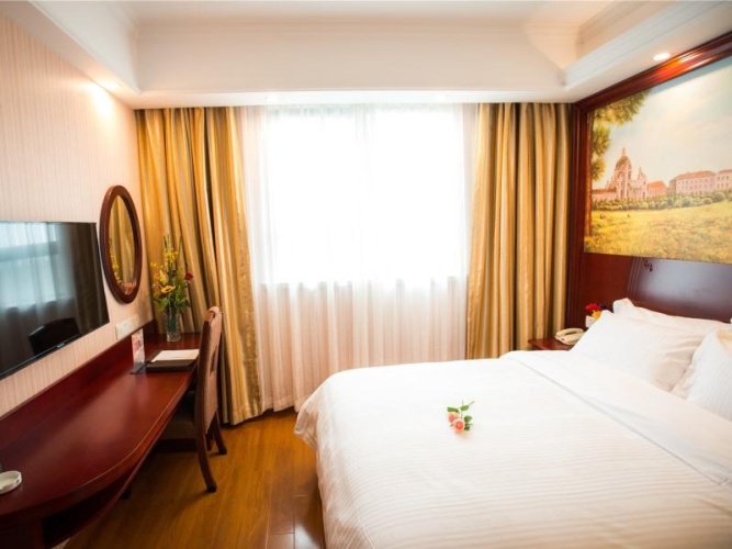 Standard Double room with view