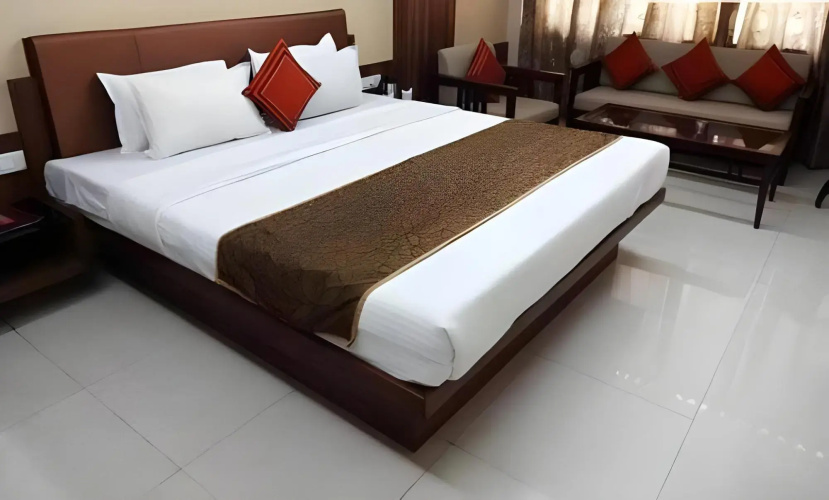 Kalchuri Residency