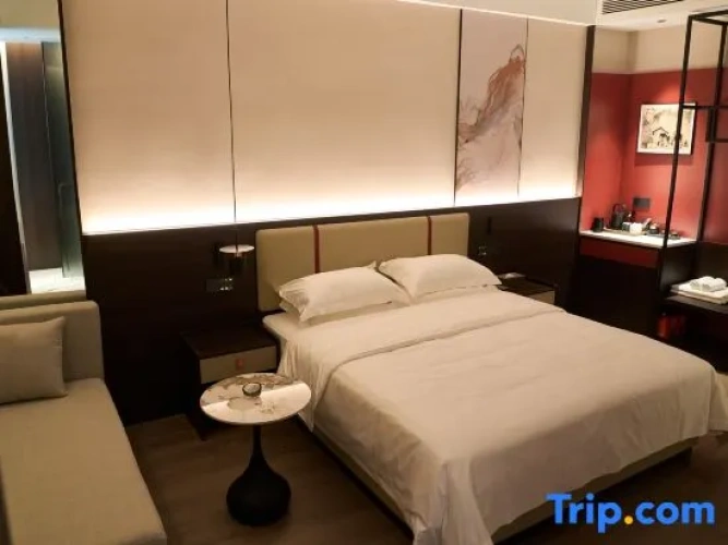 Premier Double room with courtyard view