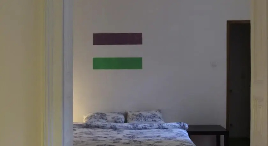 Green House Apartment