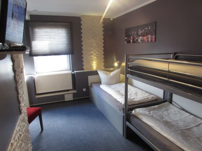 Hotel 108