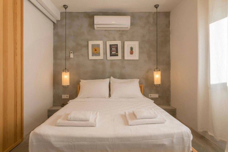 Daphnis Hotel