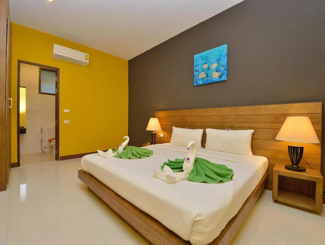 Deluxe room with balcony and with view