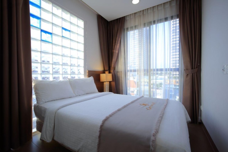 1 Bedroom Deluxe Suite
