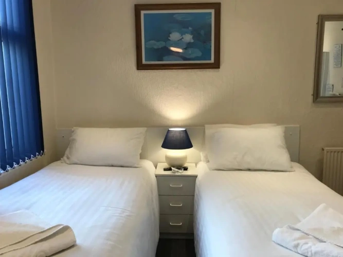 Standard Twin room