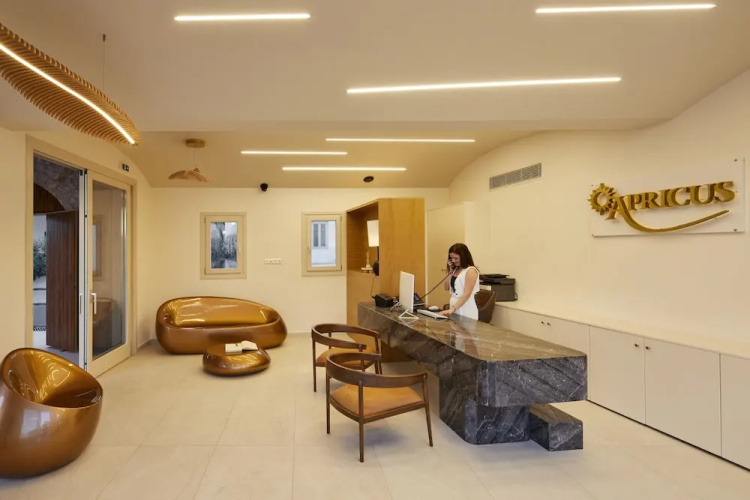 Apricus Suites