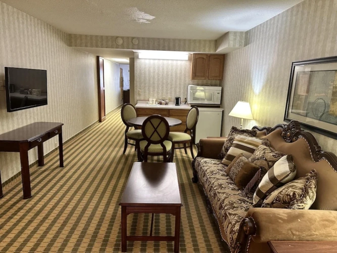 Double Suite