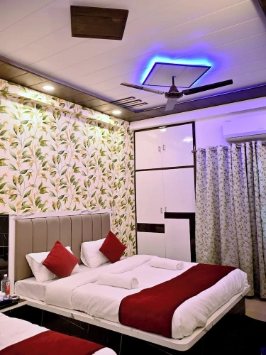 Standard Triple room