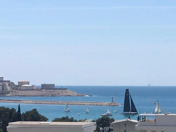 1 Bedroom Apartment with balcony and with sea view