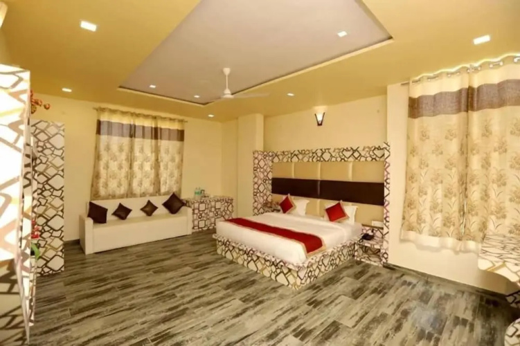 Rock Star Hotel