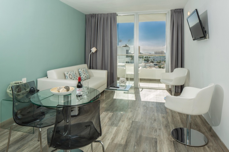 Coral Ocean View - Adults Only photo 17