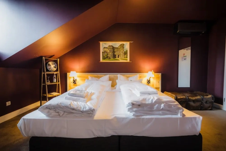 2 Bedrooms Standard Triple room