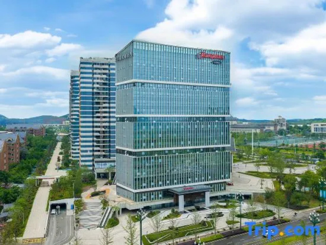 Hampton by Hilton Yibin University Town