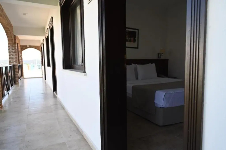 Cunda Deniz Hotel
