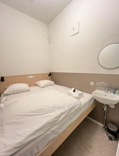 Tiny Pod Double room