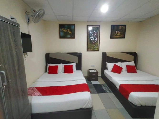 Quadruple Suite