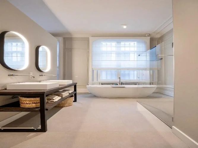 2 Bedrooms Executive Suite