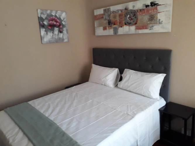 Peace & Lovely Bed And Breakfast