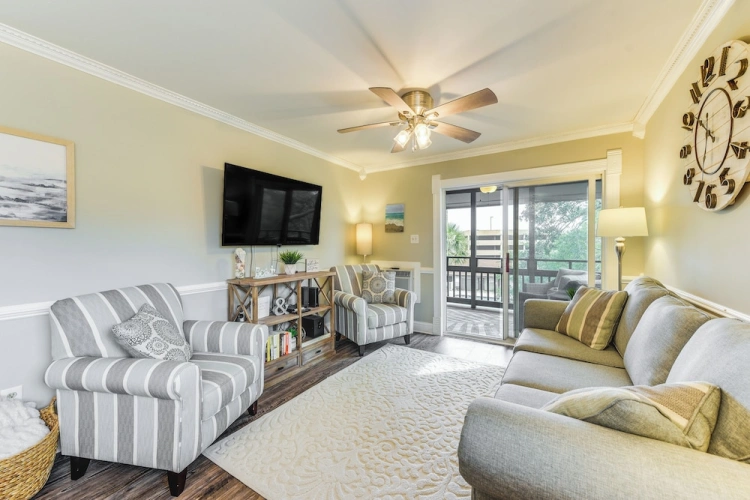 2 Bedrooms Apartment with balcony