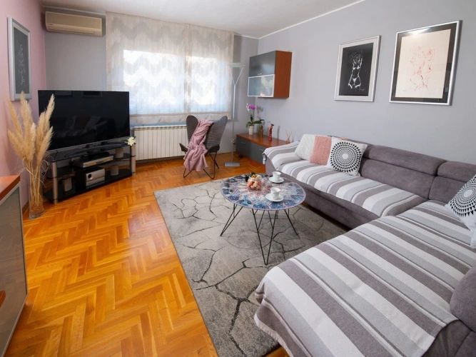 2 Bedrooms Apartment with balcony