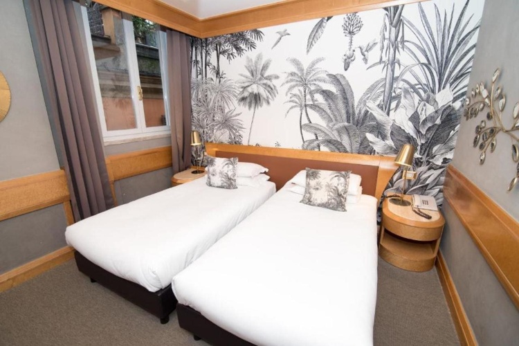 White Hotel photo 9