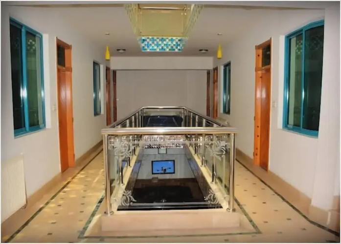 Komelion Hotel