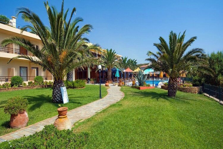 Golden Sand HotelOver view