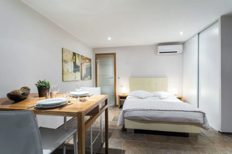 Comfort Studio