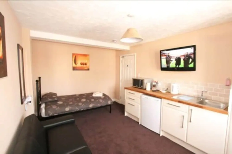 Standard Twin room