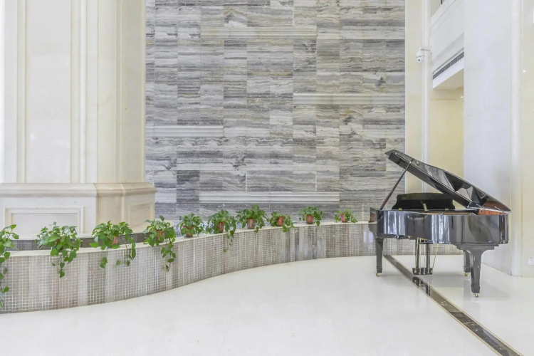 Shengshi Baiyun Hotel