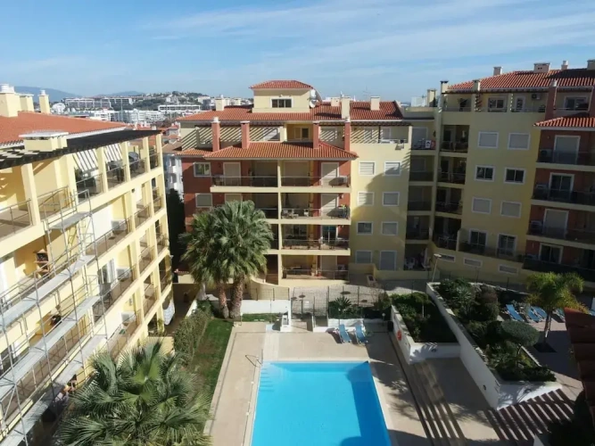 3 Bedrooms Apartment with balcony