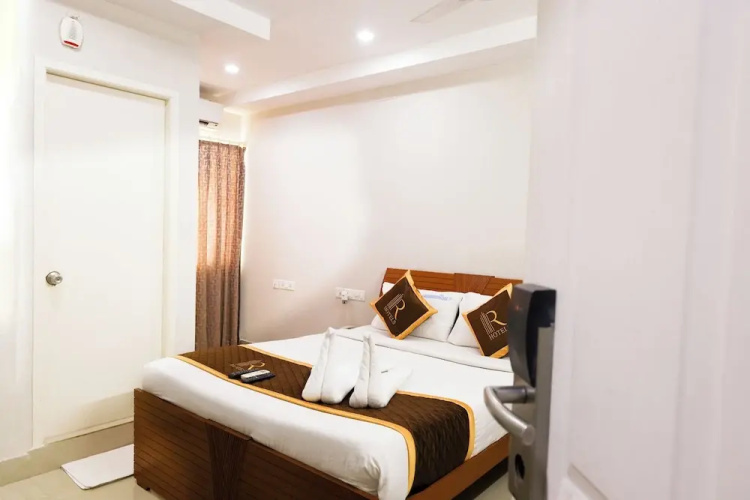 Rithikha Inn