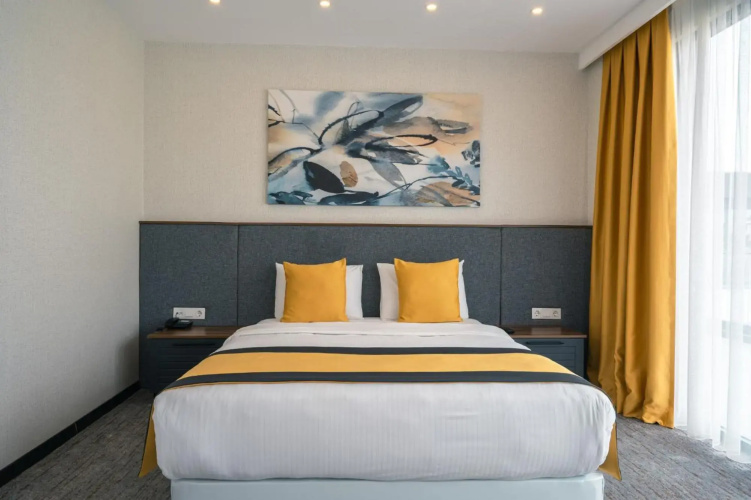 Leo suites Hotel