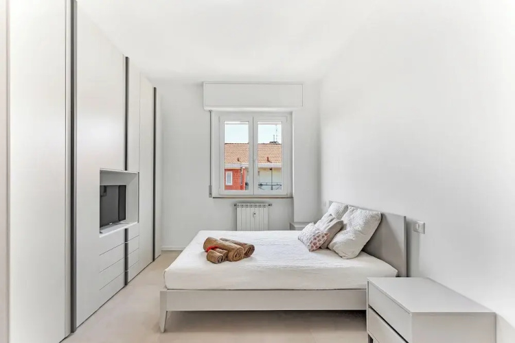 Alessia's Flat - Caroli