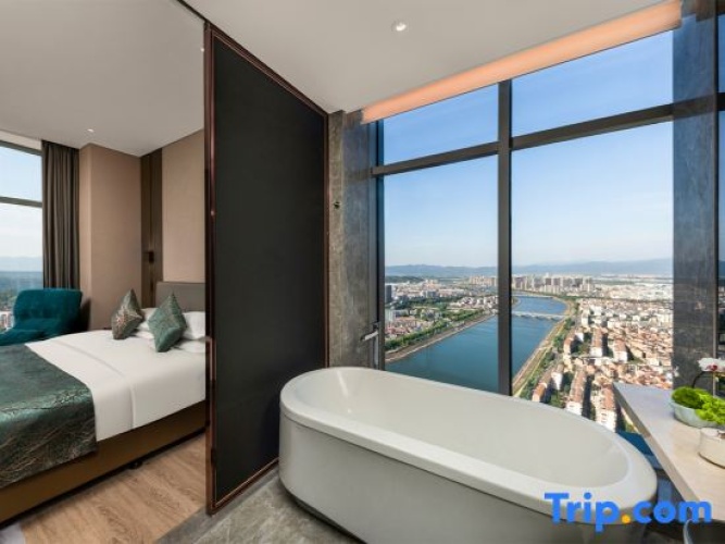 Executive Double Suite