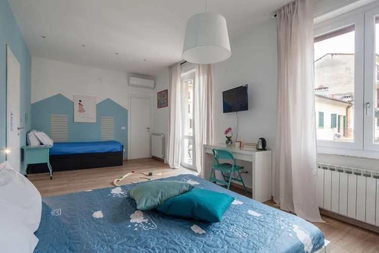 Executive room with balcony