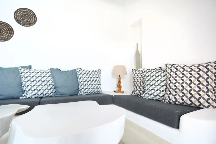 Sea Breeze Panormos