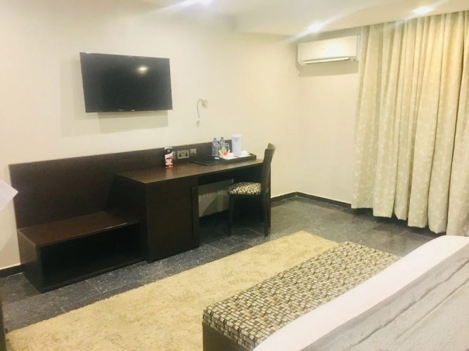 The Nook Hotel